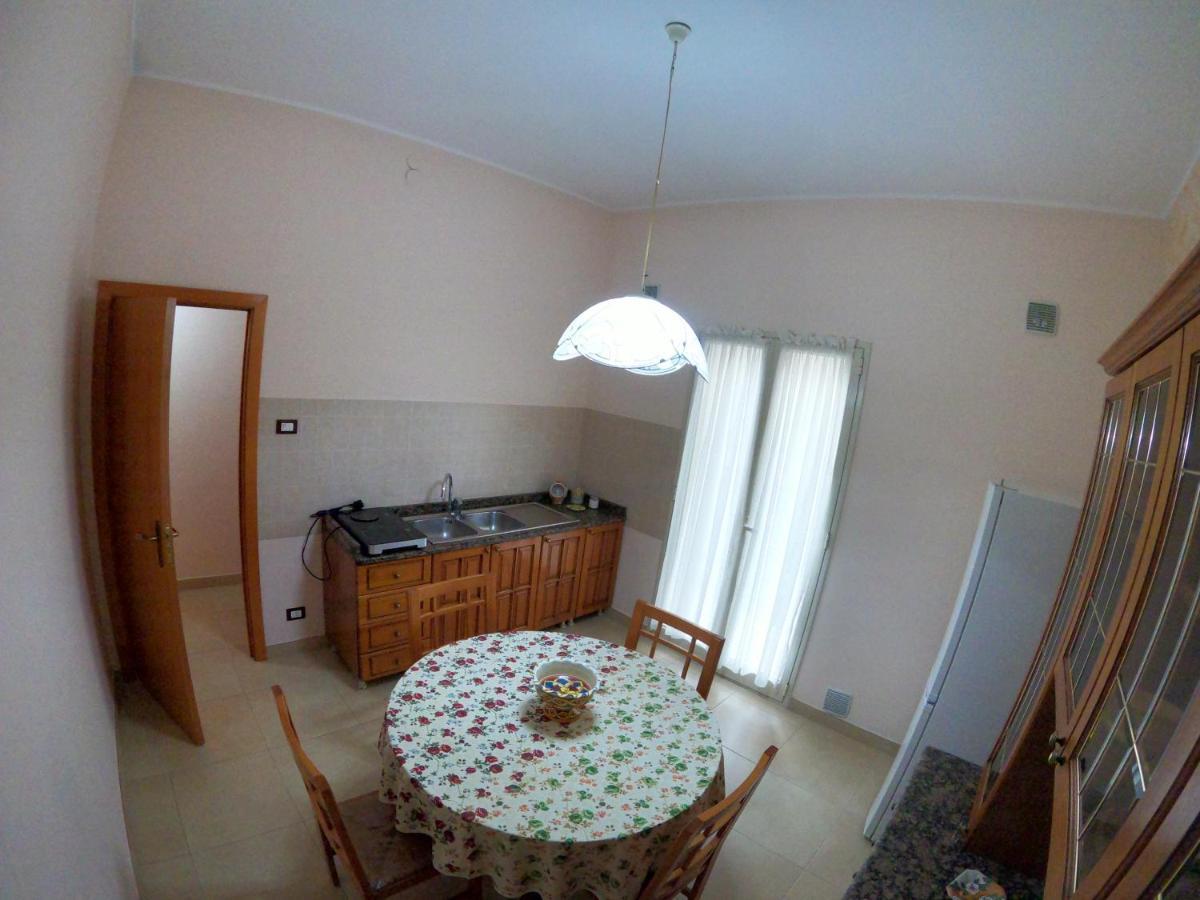 Mamma Loretta' House Hotel Biancavilla Bagian luar foto